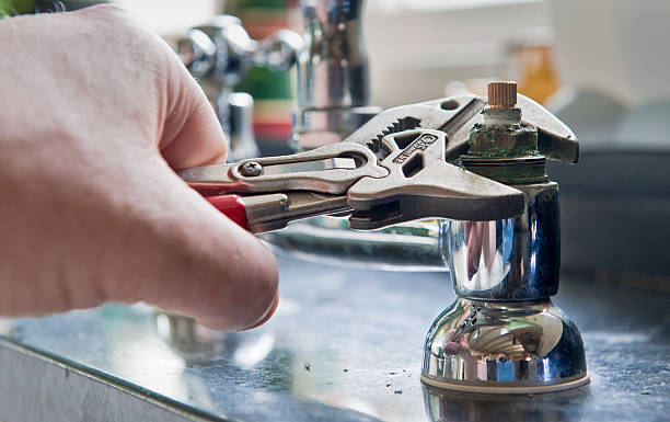 Best Ceiling water damage repair  in Maywood, CA